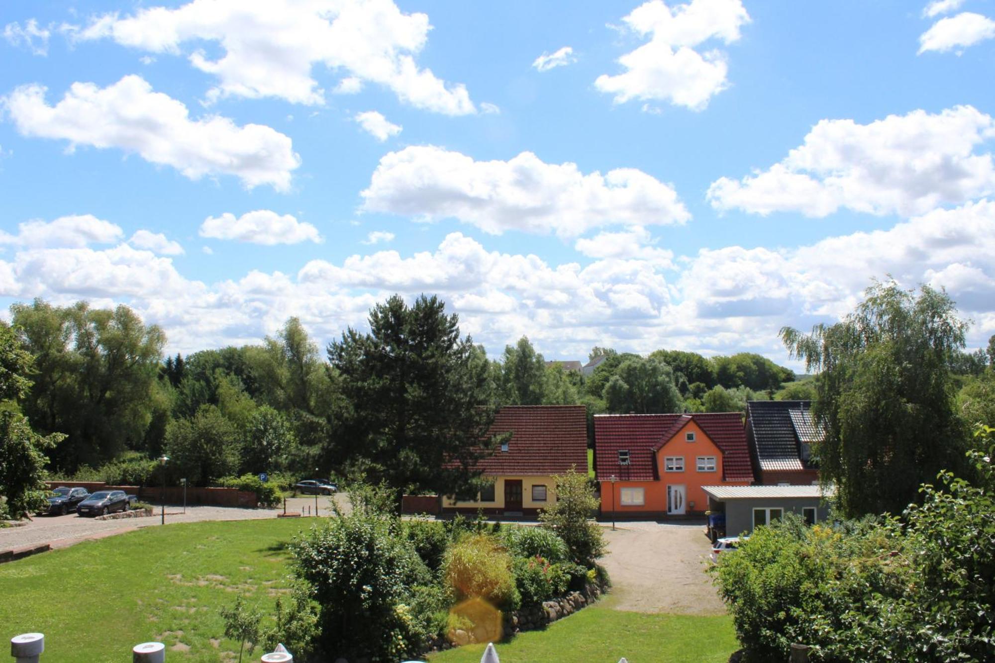 Schwalbennest Am Cafe Wunder Bar Apartman Bad Sulze Kültér fotó