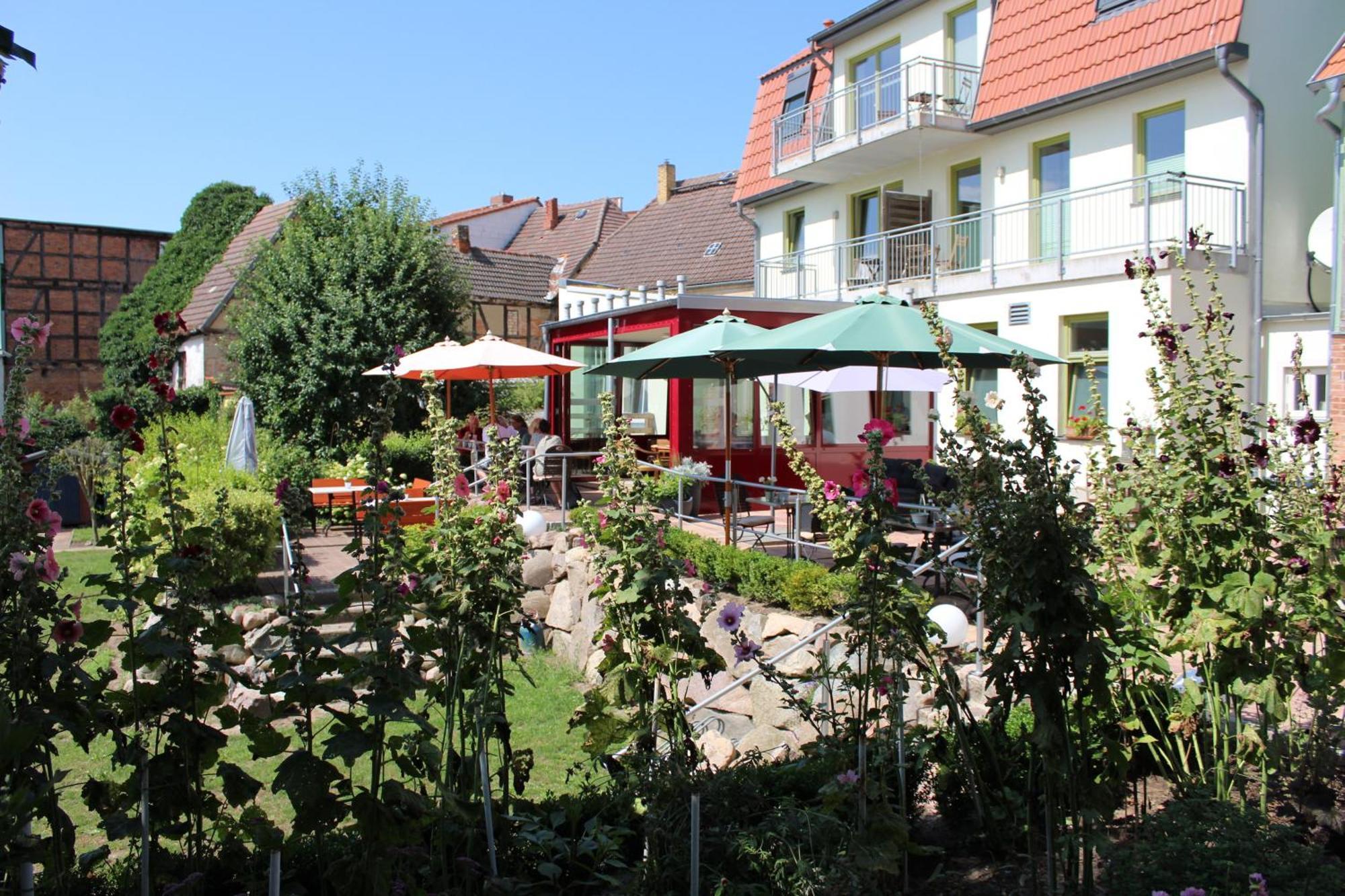 Schwalbennest Am Cafe Wunder Bar Apartman Bad Sulze Kültér fotó