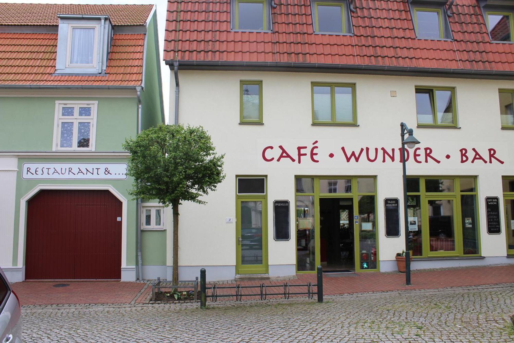 Schwalbennest Am Cafe Wunder Bar Apartman Bad Sulze Kültér fotó